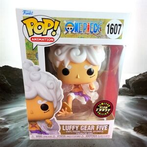 Luffy gear five chase exclusive funko # 1607 (nib) With pop protector